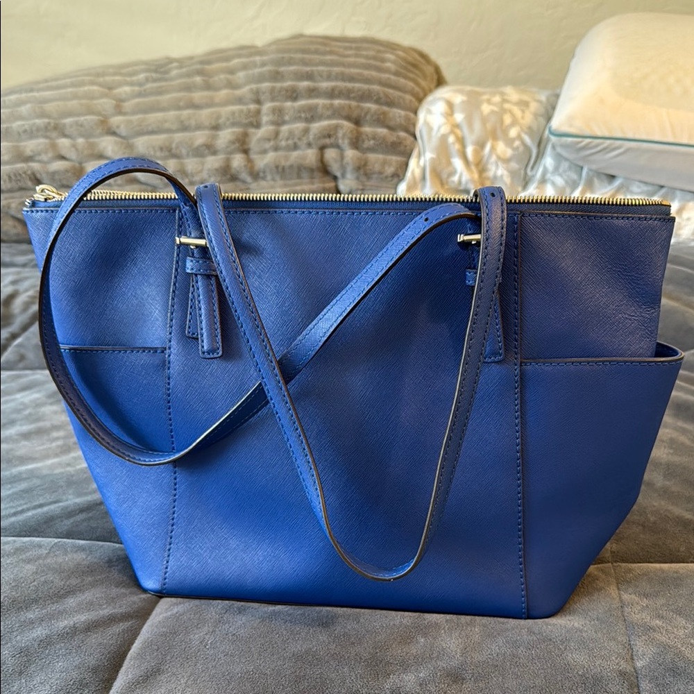 Michael Kors Blue Tote Bag - Picture 4 of 5
